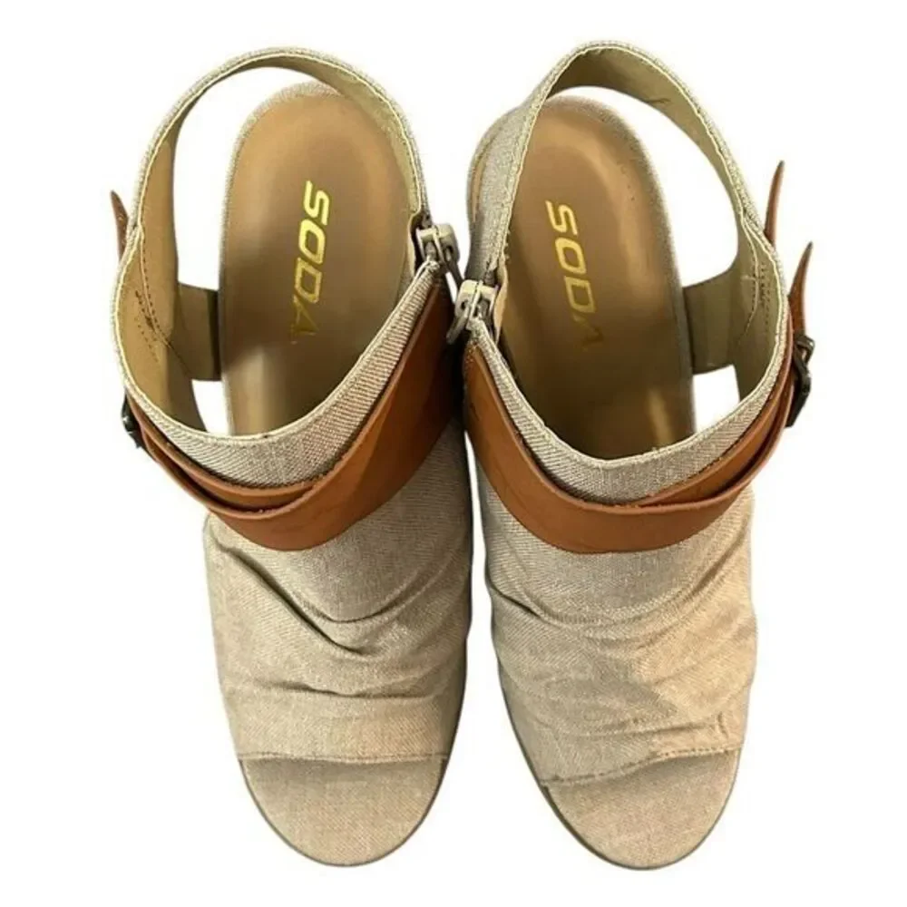 Soda Shoes Womens 7.5 Peep Toe Buckle Booties Linen Tan Stacked Heel Coastal New